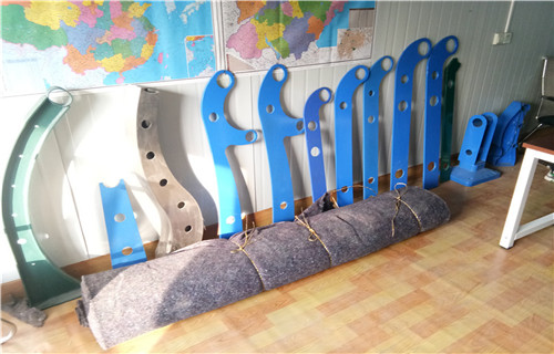 304不銹鋼復(fù)合管護(hù)欄一米報(bào)價(jià)好產(chǎn)品好服務(wù)
